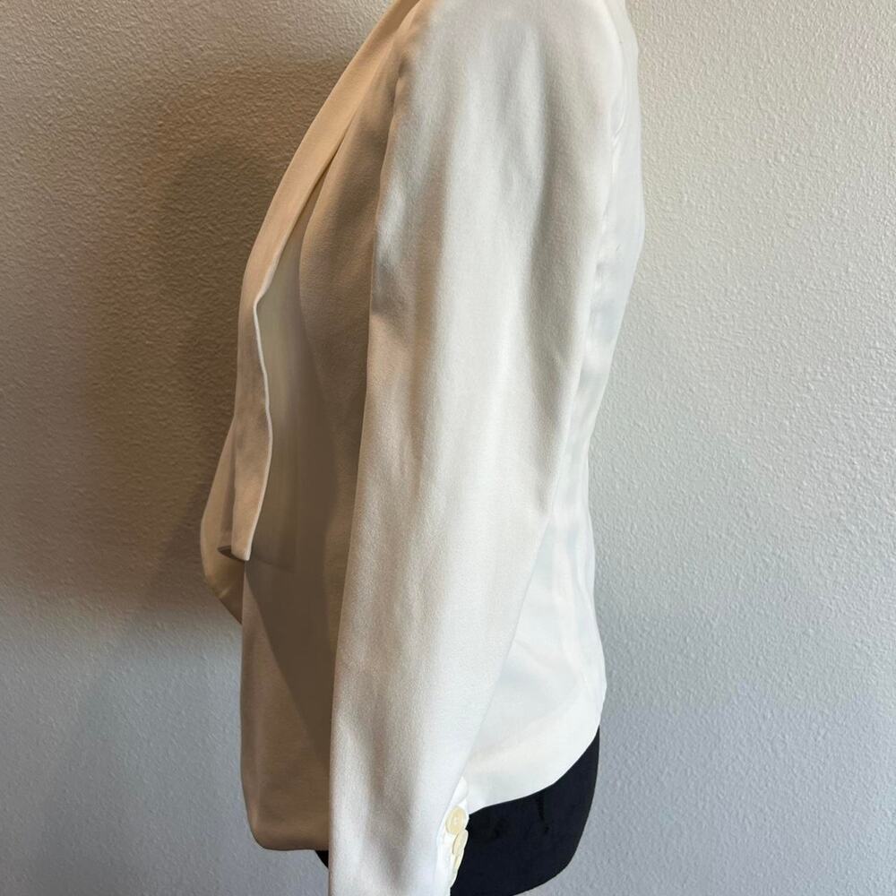 Cream BCBG Max Azria blazer with pockets XXS - Picture 2 of 6